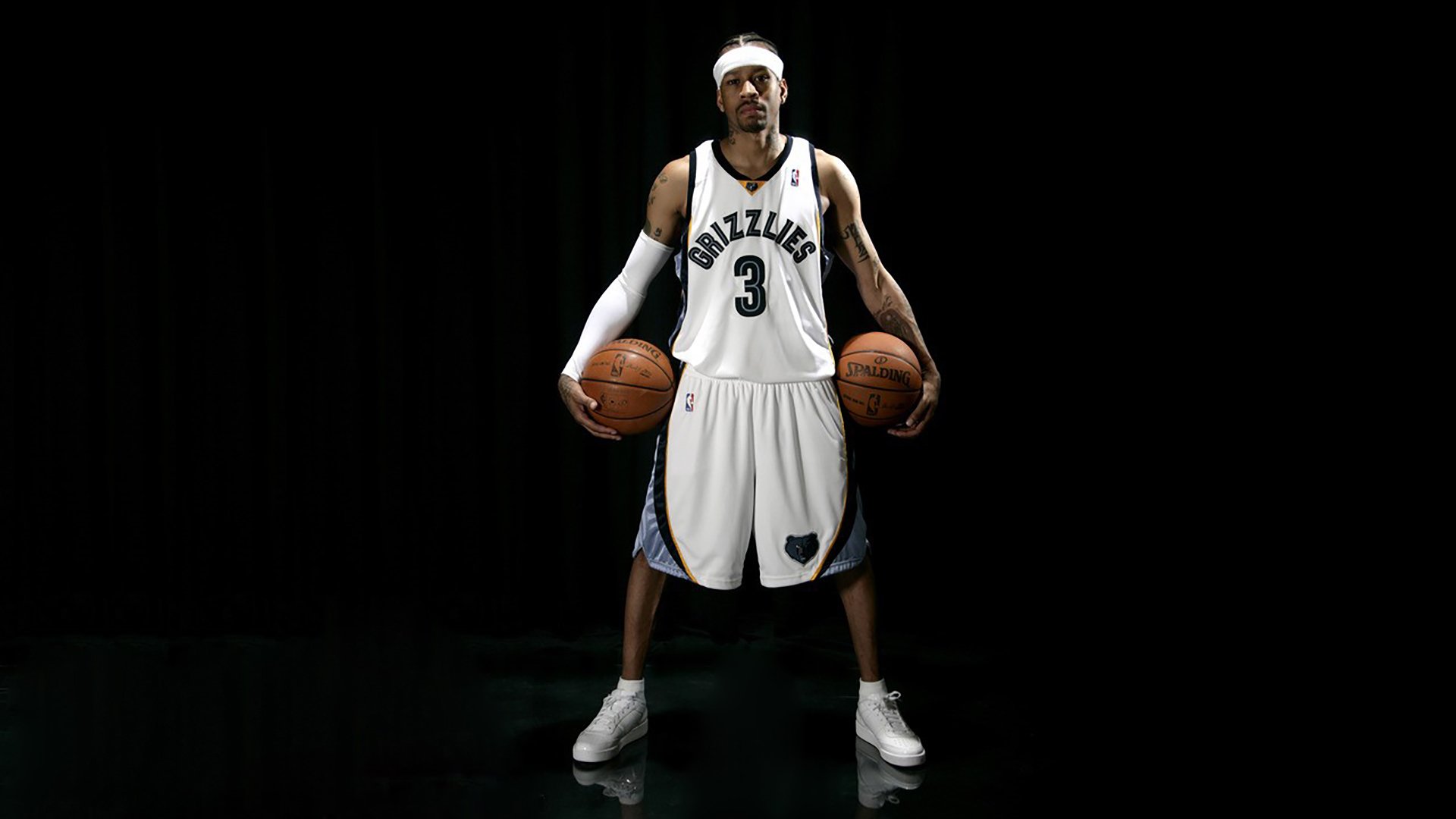 爱游戏在线娱乐官网-森林狼锋线组合进行高强度力量训练，森林狼训练营